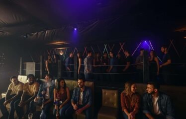 300 m² Fond de commerce polyvalent avec licence 4